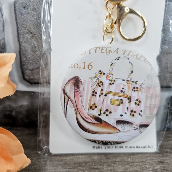 NWT Double Sided Keychain Mirrors - Picture 5 of 7